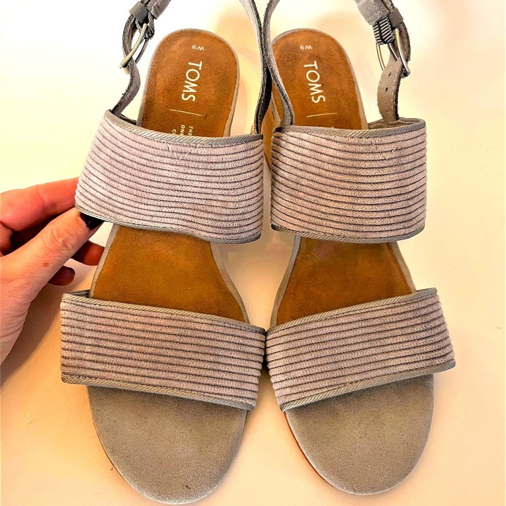 TOMS Cement Poppy Gray Corduroy Sandals
